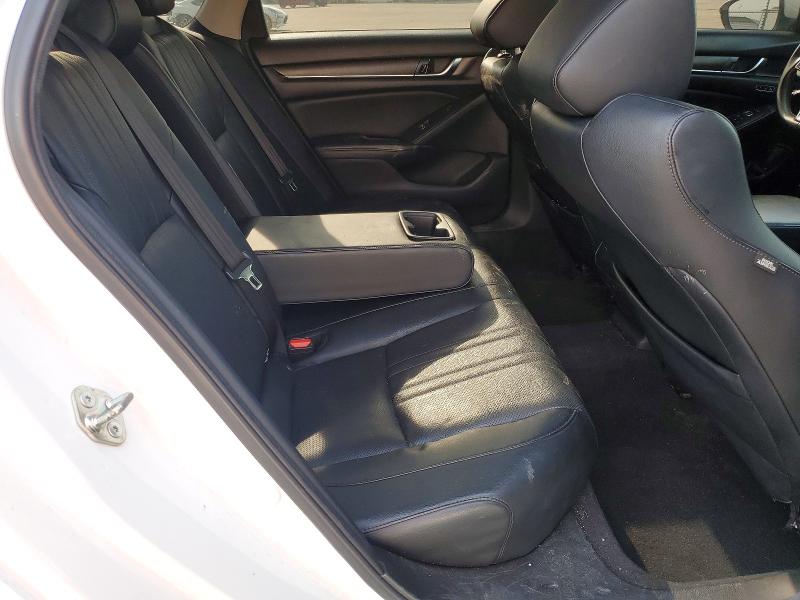 Photo 11 from auction – 2018 HONDA ACCORD with VIN 1HGCV2F96JA041052