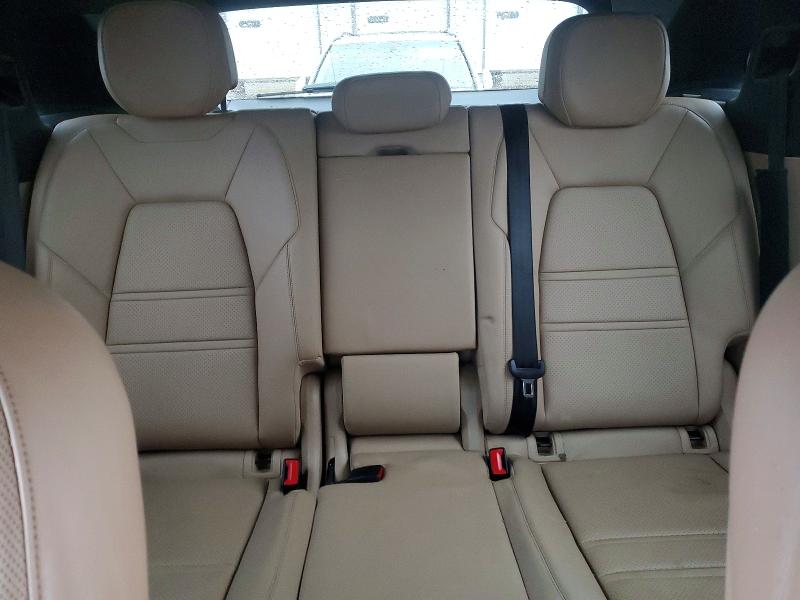 Photo 10 from auction – 2019 PORSCHE CAYENNE with VIN WP1AA2AY7KDA10388