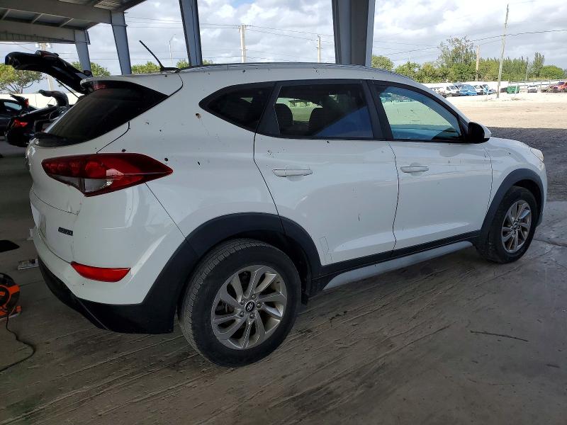 Photo 3 from auction – 2017 HYUNDAI TUCSON LIM with VIN KM8J33A41HU424186