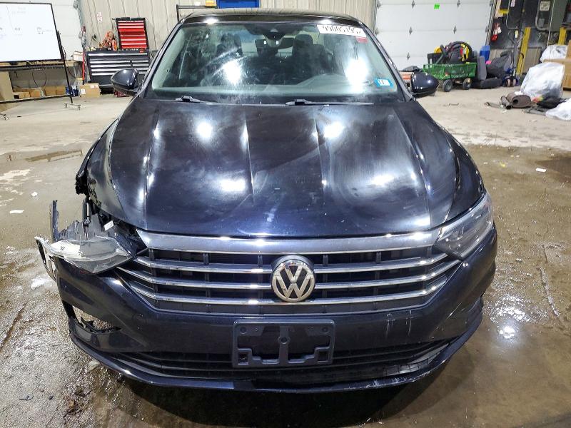 Photo 5 from auction – 2021 VOLKSWAGEN JETTA SEL with VIN 3VWE57BU8MM010369