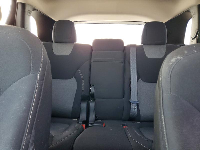 Photo 10 from auction – 2014 JEEP CHEROKEE L with VIN 1C4PJMCS8EW220054