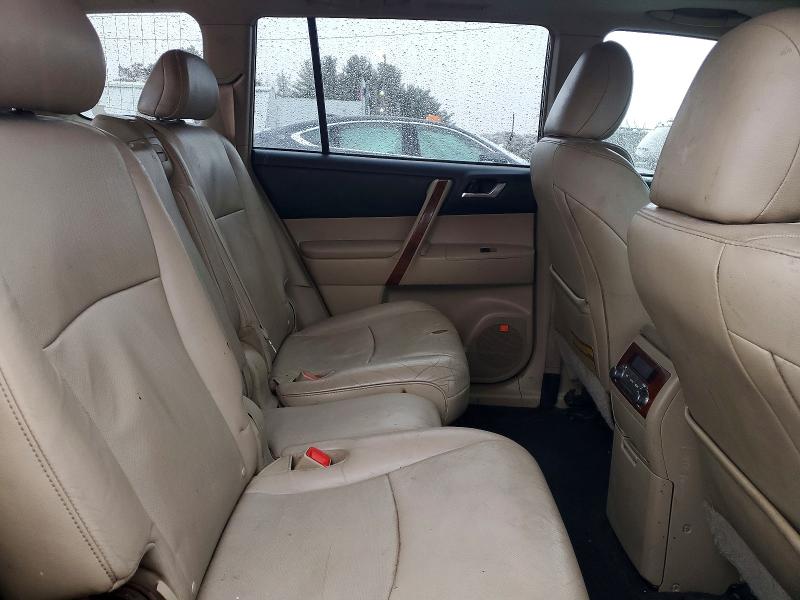 Photo 11 from auction – 2013 TOYOTA HIGHLANDER with VIN 5TDDK3EH1DS193581