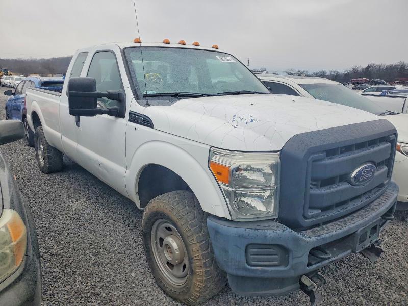 Photo 4 from auction – 2016 FORD F350 SUPER with VIN 1FT8X3B63GEB35813