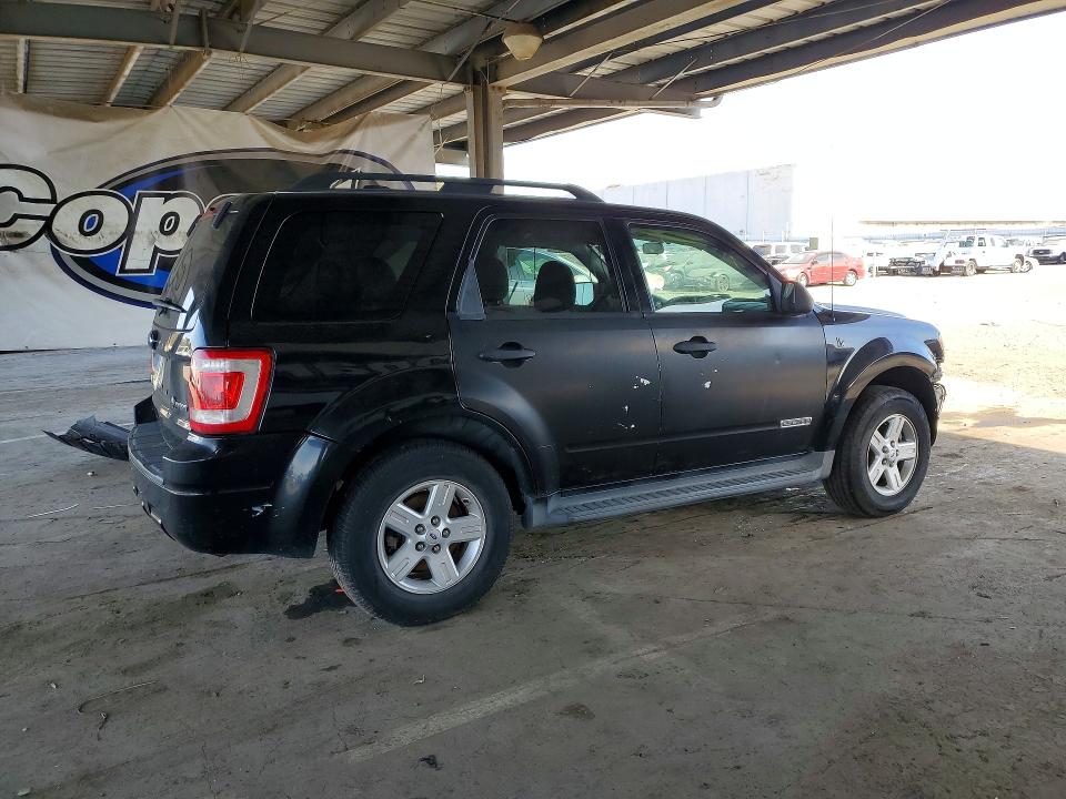 Photo 3 from auction – 2008 FORD ESCAPE with VIN 1FMCU49H88KD08322