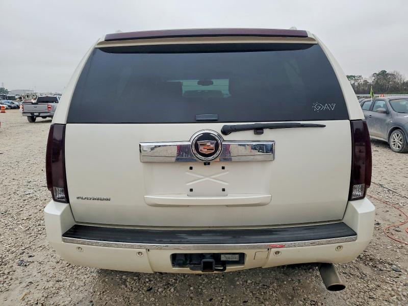 Photo 6 from auction – 2012 CADILLAC ESCALADE with VIN 1GYS3KEF5CR126311