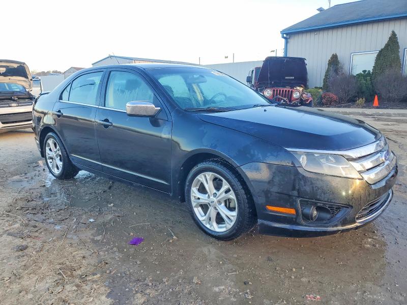 Photo 4 from auction – 2012 FORD FUSION with VIN 3FAHP0HA1CR269503