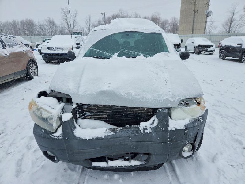 Photo 5 from auction – 2007 FORD ESCAPE XLT with VIN 1FMYU03157KB98810