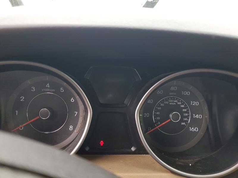 Photo 9 from auction – 2011 HYUNDAI ELANTRA with VIN 5NPDH4AE3BH025380