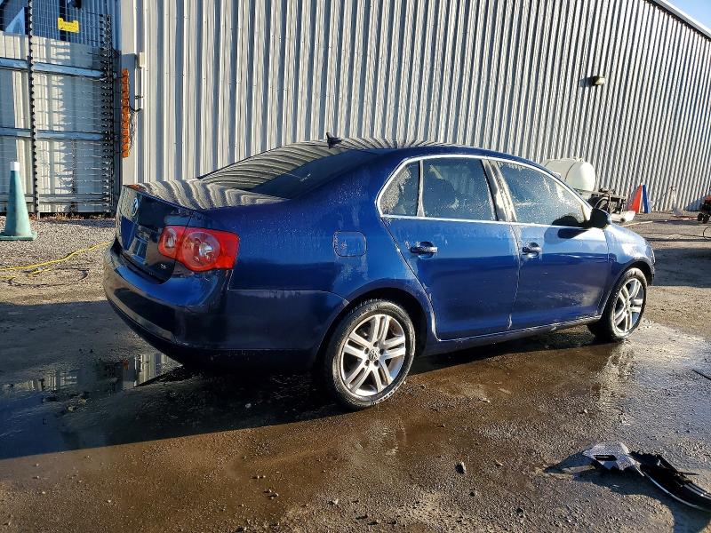Photo 3 from auction – 2007 VOLKSWAGEN JETTA 2.5 with VIN 3VWRF71K57M161981