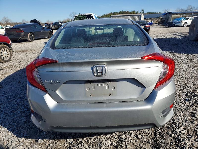 Photo 6 from auction – 2018 HONDA CIVIC LX with VIN 2HGFC2F51JH605644