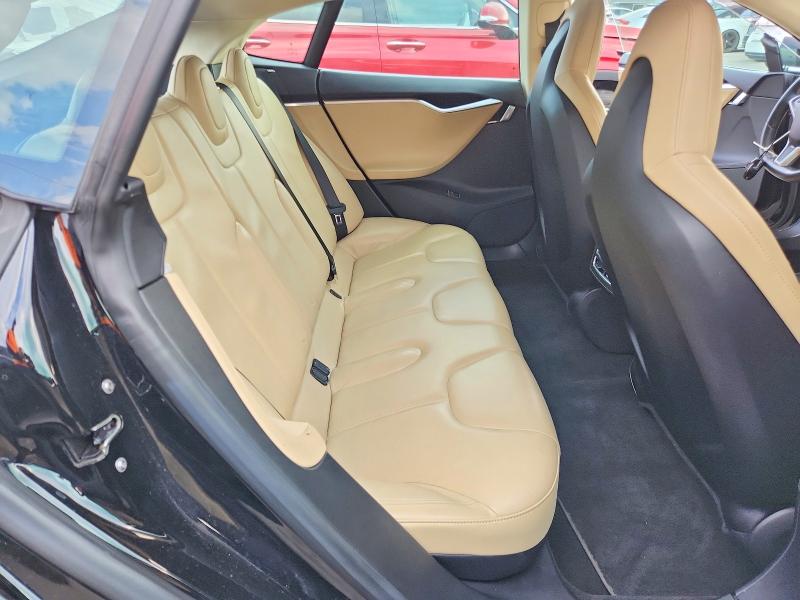 Photo 10 from auction – 2013 TESLA MODEL S with VIN 5YJSA1CN3DFP07720