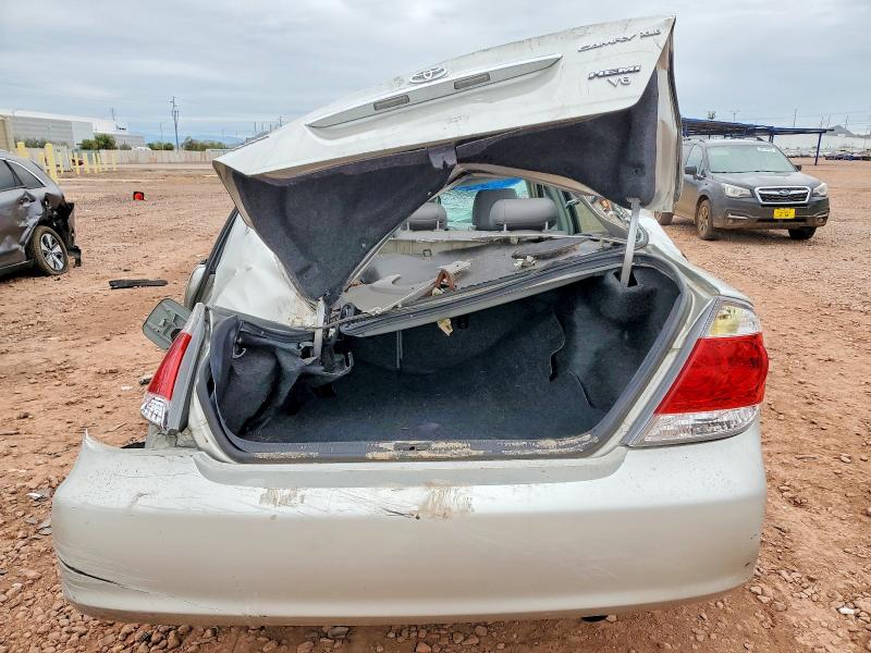 Photo 6 from auction – 2005 TOYOTA CAMRY LE with VIN 4T1BF32K45U095813