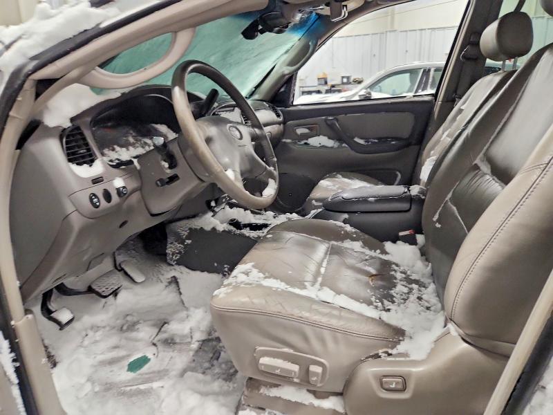 Photo 7 from auction – 2002 TOYOTA SEQUOIA LI with VIN 5TDBT48A92S137104