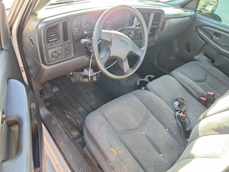 Photo 8 from auction – 2005 CHEVROLET SILVERADO with VIN 1GCEC14X55Z227133