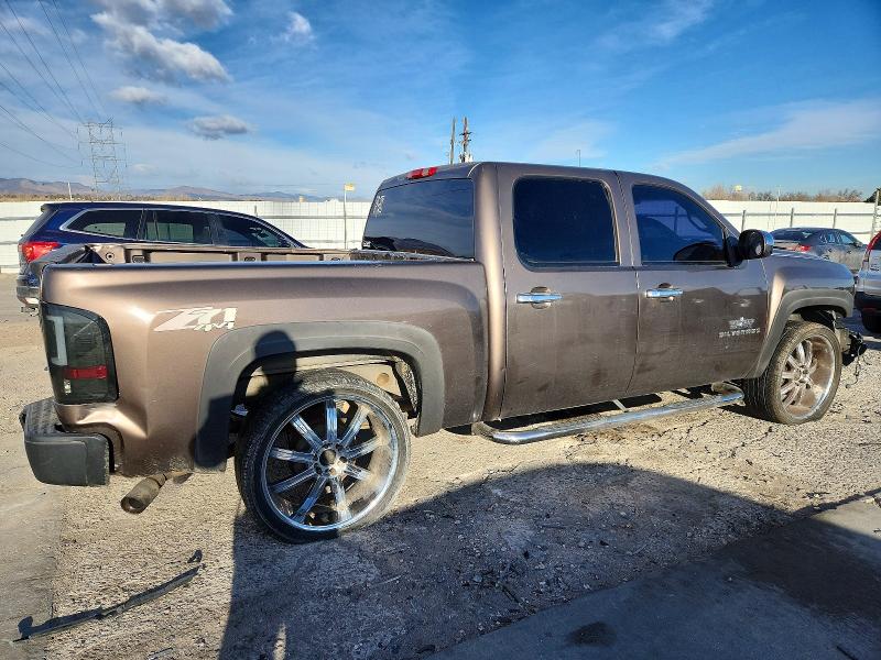 صورة رقم 3 من المزاد - 2007 CHEVROLET SILVERADO مع VIN 2GCEK13M671724830