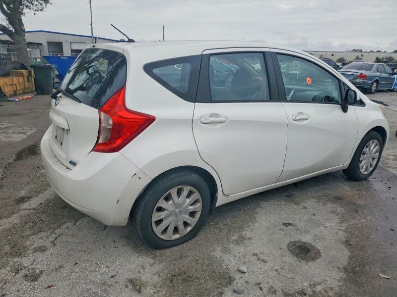 Photo 3 from auction – 2014 NISSAN VERSA NOTE with VIN 3N1CE2CP1EL424402