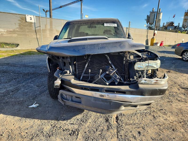 Photo 5 from auction – 2002 CHEVROLET SILVERADO with VIN 1GCHC23UX2F119033