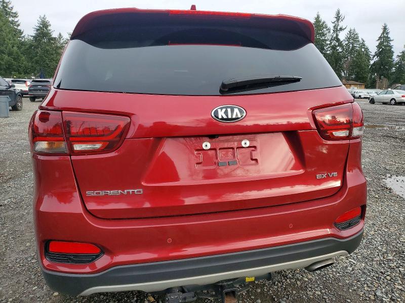 Photo 6 from auction – 2019 KIA SORENTO EX with VIN 5XYPHDA54KG565826
