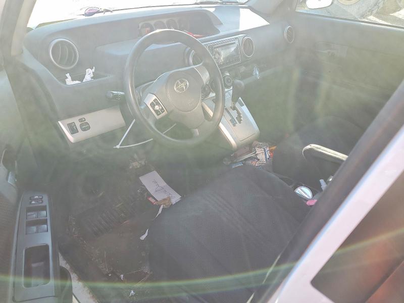 Photo 8 from auction – 2009 TOYOTA SCION with VIN JTLKE50E291066029