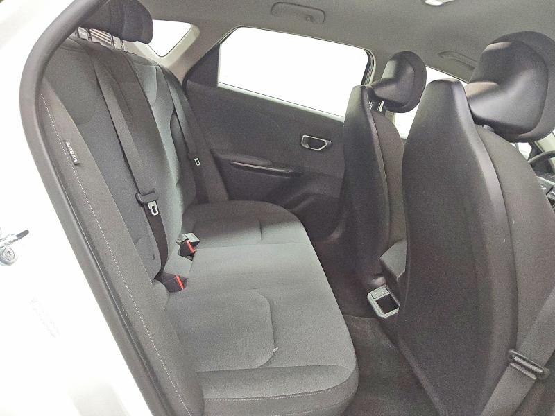 Photo 10 from auction – 2025 KIA K4 LX with VIN 3KPFT4DE6SE098220