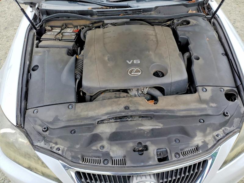 Photo 11 from auction – 2011 LEXUS IS with VIN JTHBF5C29B5143406