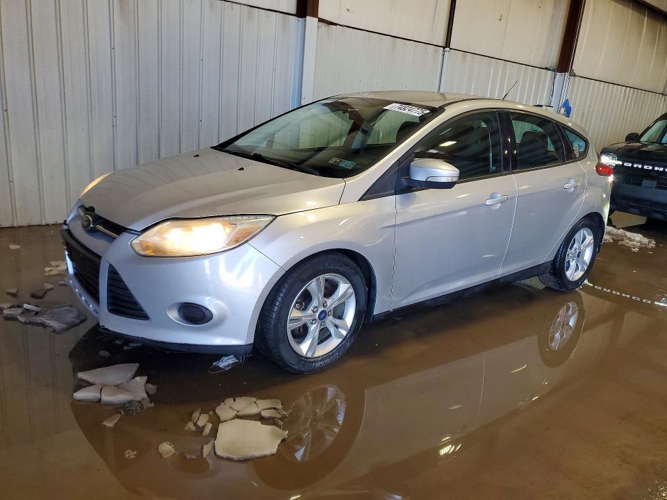 FORD FOCUS SE 2013 with VIN 1FADP3K2XDL164198 - Photo from auction