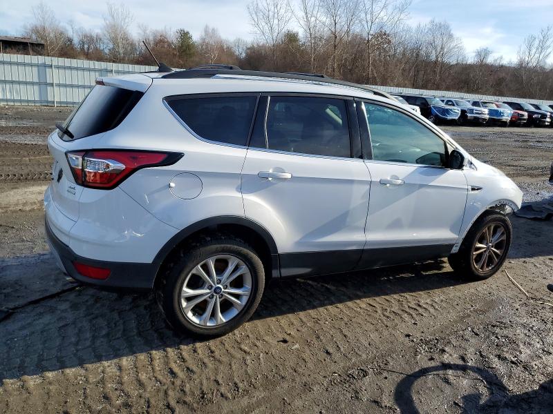Photo 3 from auction – 2018 FORD ESCAPE SEL with VIN 1FMCU0HD2JUB34572