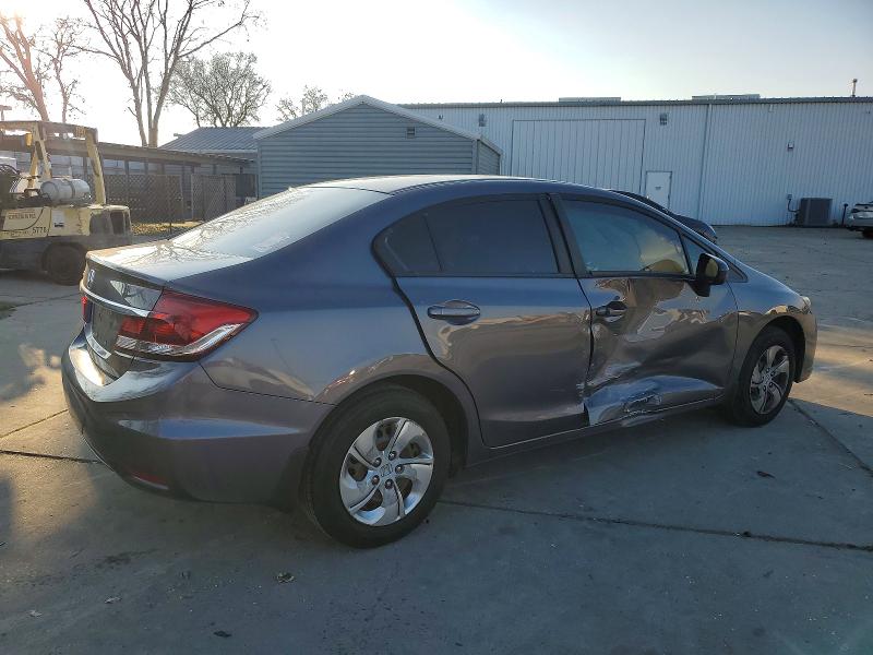 Photo 3 from auction – 2015 HONDA CIVIC LX with VIN 2HGFB2F57FH530409