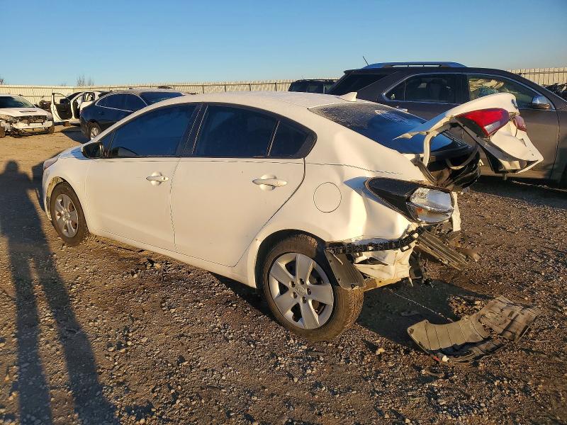 Photo 2 from auction – 2017 KIA FORTE LX with VIN 3KPFK4A72HE078919