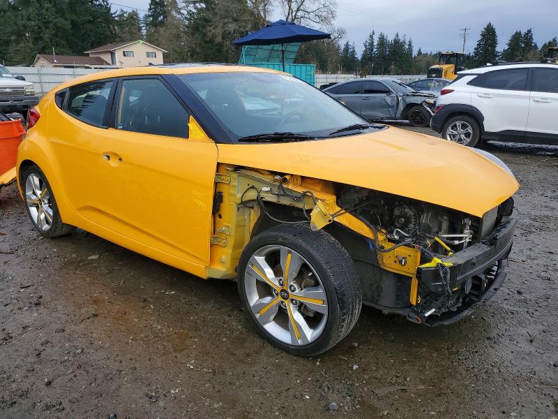Photo 4 from auction – 2017 HYUNDAI VELOSTER with VIN KMHTC6AD3HU318204