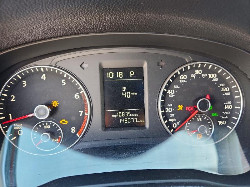 Photo 9 from auction – 2013 VOLKSWAGEN PASSAT with VIN 1VWAH7A37DC141485