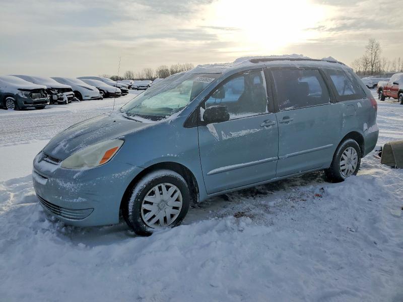 TOYOTA SIENNA CE 2004 with VIN 5TDZA23C44S167972 - Photo from auction