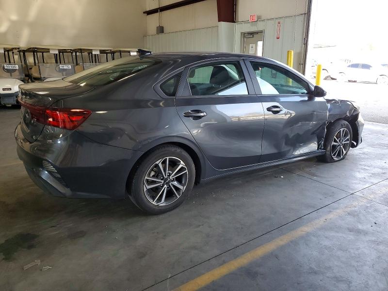 Photo 3 from auction – 2022 KIA FORTE with VIN 3KPF24AD2NE501466