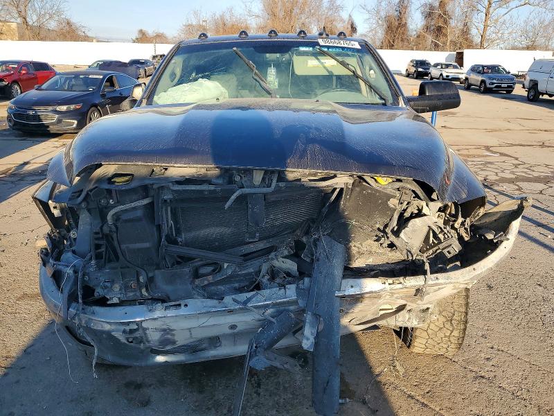 Photo 5 from auction – 2016 RAM 1500 with VIN 3C6RR7LTXGG344962