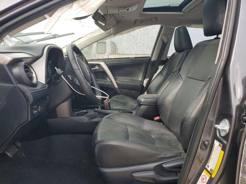 Photo 7 from auction – 2017 TOYOTA RAV4 with VIN JTMWFREV1HJ146737