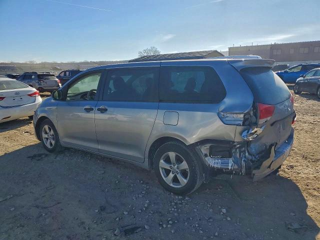 Photo 2 from auction – 2013 TOYOTA SIENNA with VIN 5TDZK3DC7DS370145