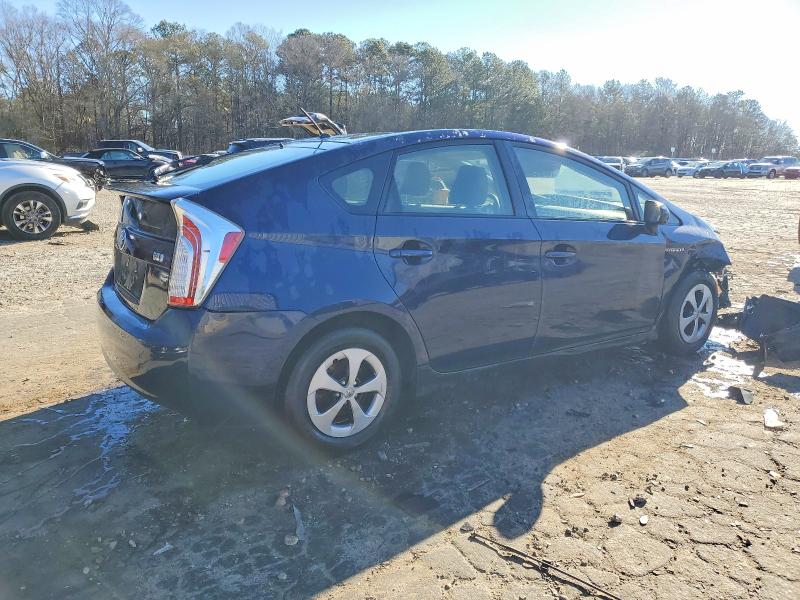 Photo 3 from auction – 2014 TOYOTA PRIUS with VIN JTDKN3DU2E0358068