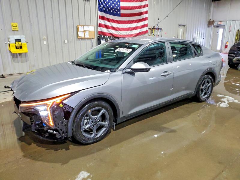 KIA K4 LX 2025 with VIN 3KPFT4DE4SE104452 - Photo from auction