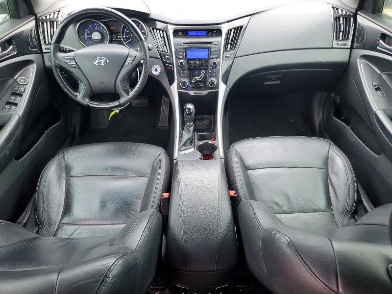 Photo 8 from auction – 2012 HYUNDAI SONATA with VIN 5NPEC4AC4CH438430