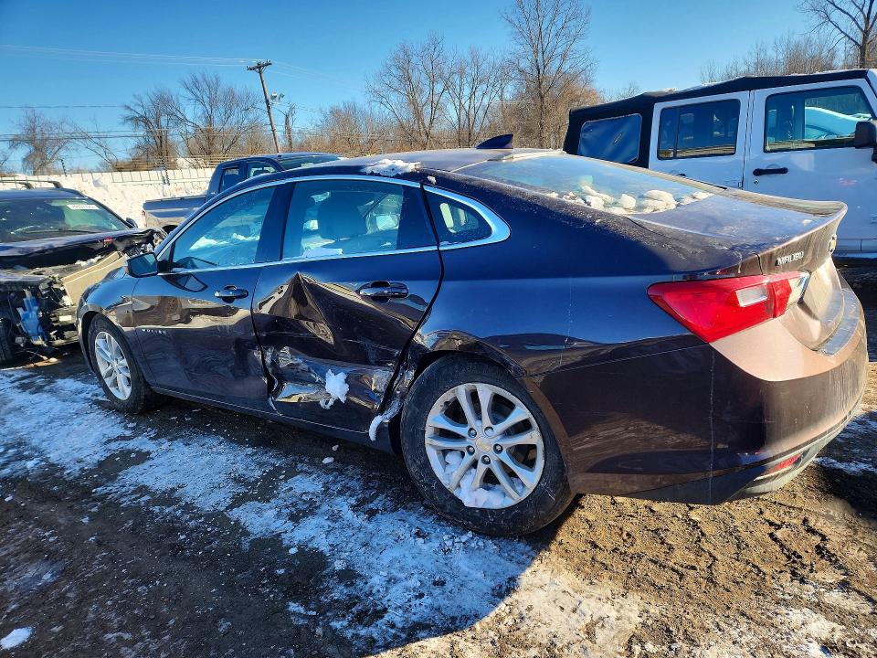 Photo 2 from auction – 2016 CHEVROLET MALIBU with VIN 1G1ZE5ST2GF184760