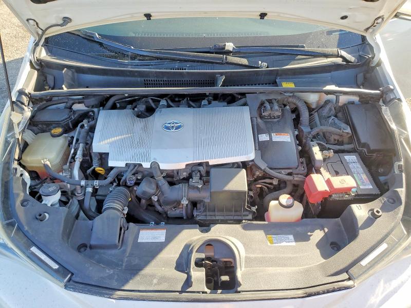 Photo 11 from auction – 2016 TOYOTA PRIUS with VIN JTDKBRFU2G3000477