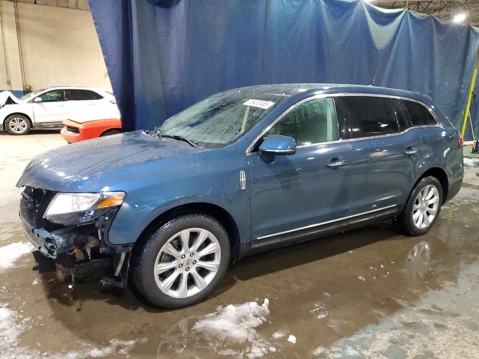 LINCOLN MKT 2016 with VIN 2LMHJ5FK8GBL00013 - Photo from auction