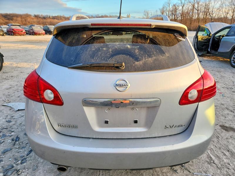 Photo 6 from auction – 2012 NISSAN ROGUE S with VIN JN8AS5MV1CW716316
