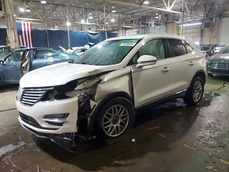 LINCOLN MKC 2015 with VIN 5LMTJ2AHXFUJ45759 - Photo from auction