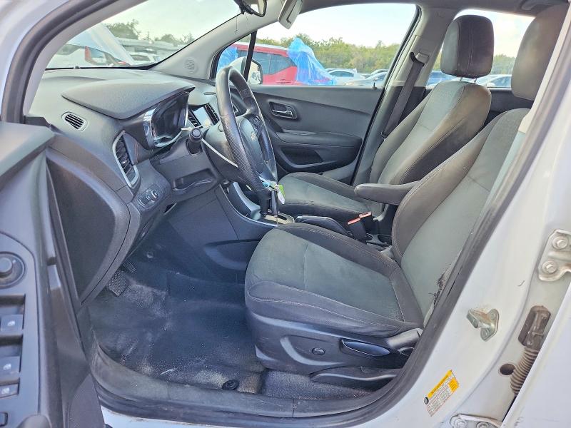 Photo 7 from auction – 2020 CHEVROLET TRAX LS with VIN 3GNCJKSB5LL135509