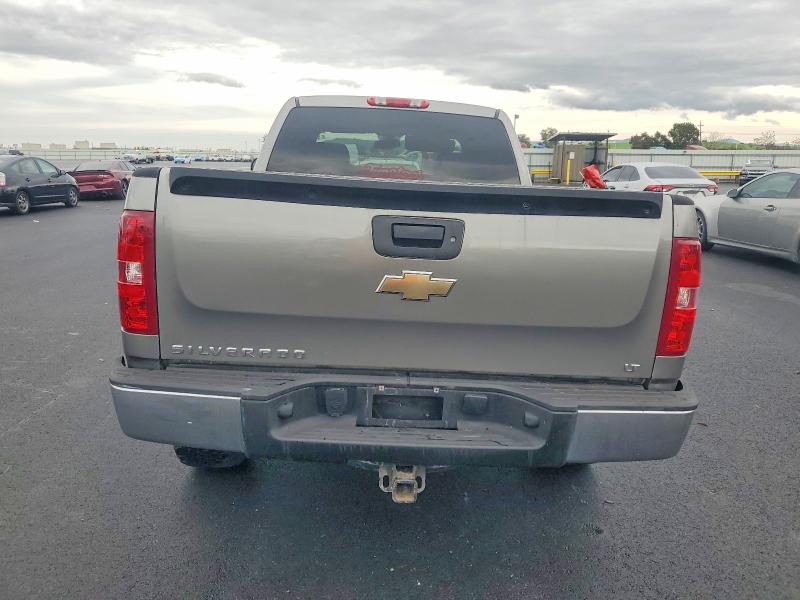 Photo 6 from auction – 2007 CHEVROLET SILVERADO with VIN 2GCEC19JX71590480