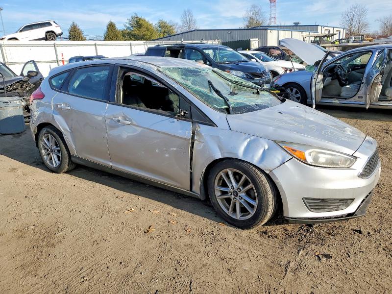 Photo 4 from auction – 2016 FORD FOCUS SE with VIN 1FADP3K22GL264672