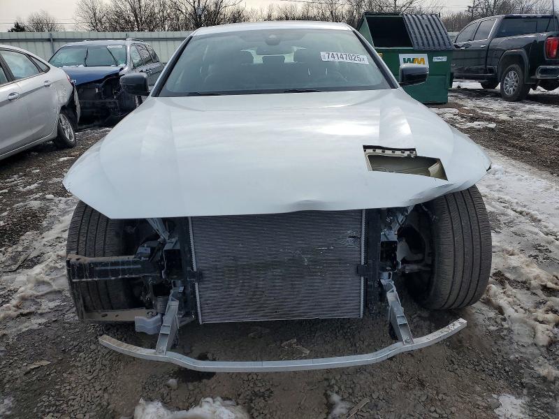 Photo 5 from auction – 2024 BMW I4 XDRIVE with VIN WBY83FB03RFT25843