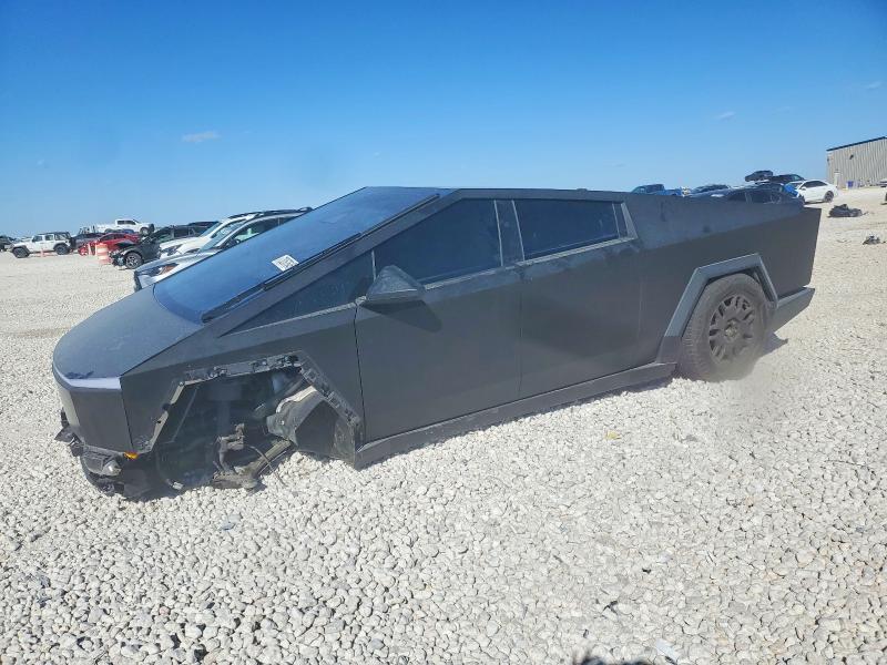 TESLA CYBERTRUCK 2024 with VIN 7G2CEHEE9RA025912 - Photo from auction