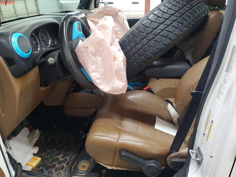 Photo 7 from auction – 2012 JEEP WRANGLER U with VIN 1C4BJWEG1CL118754